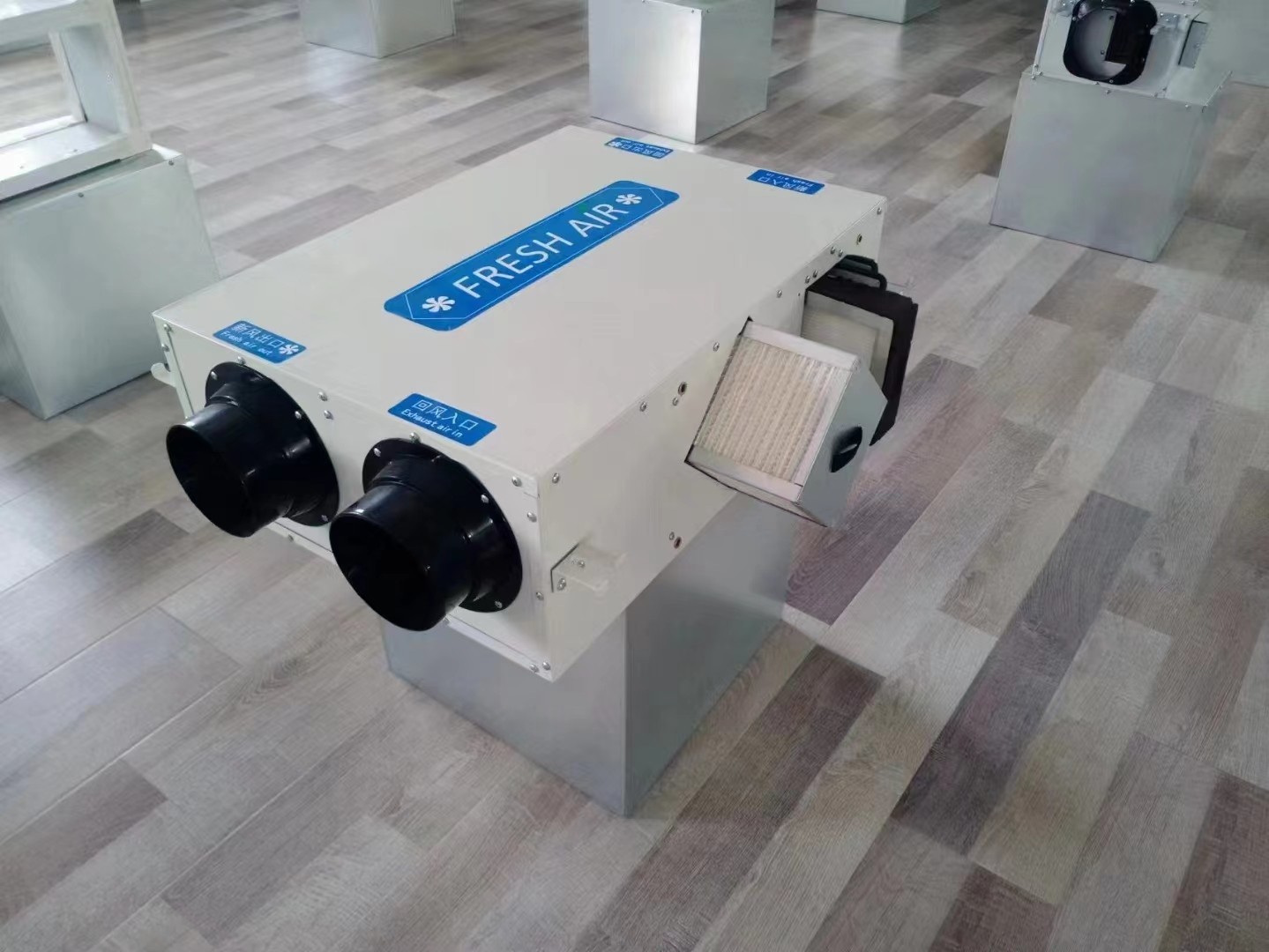 怎样选择家用新风�? onmousewheel=